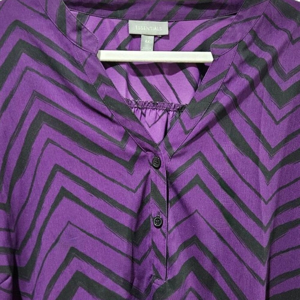 ESSENTIALS PURPLE BLACK ZIG ZAG CHEVRON V-NECK TAB SLEEVE TUNIC BLOUSE 4X – 5X - Picture 5 of 9